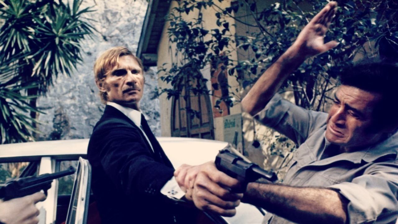 Da parte degli amici: firmato mafia!