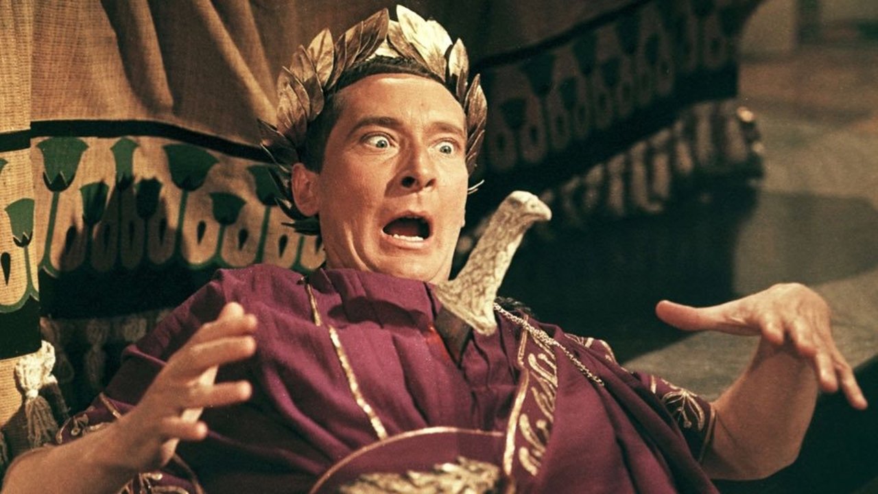 Ehi Cesare vai da Cleopatra? Hai chiuso...