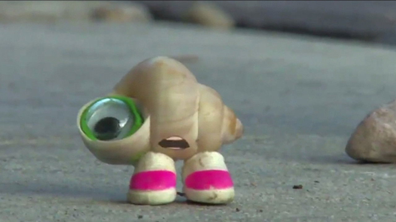 Marcel the Shell con le scarpe
