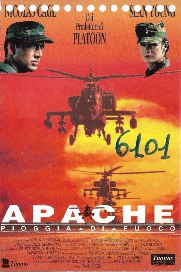 Locandina di Apache - Pioggia di fuoco
